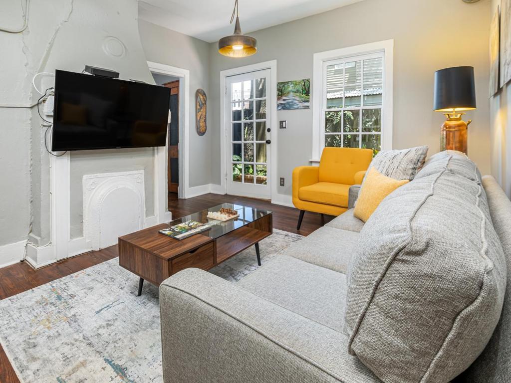 Huntingdon House Vila Savannah Exterior foto